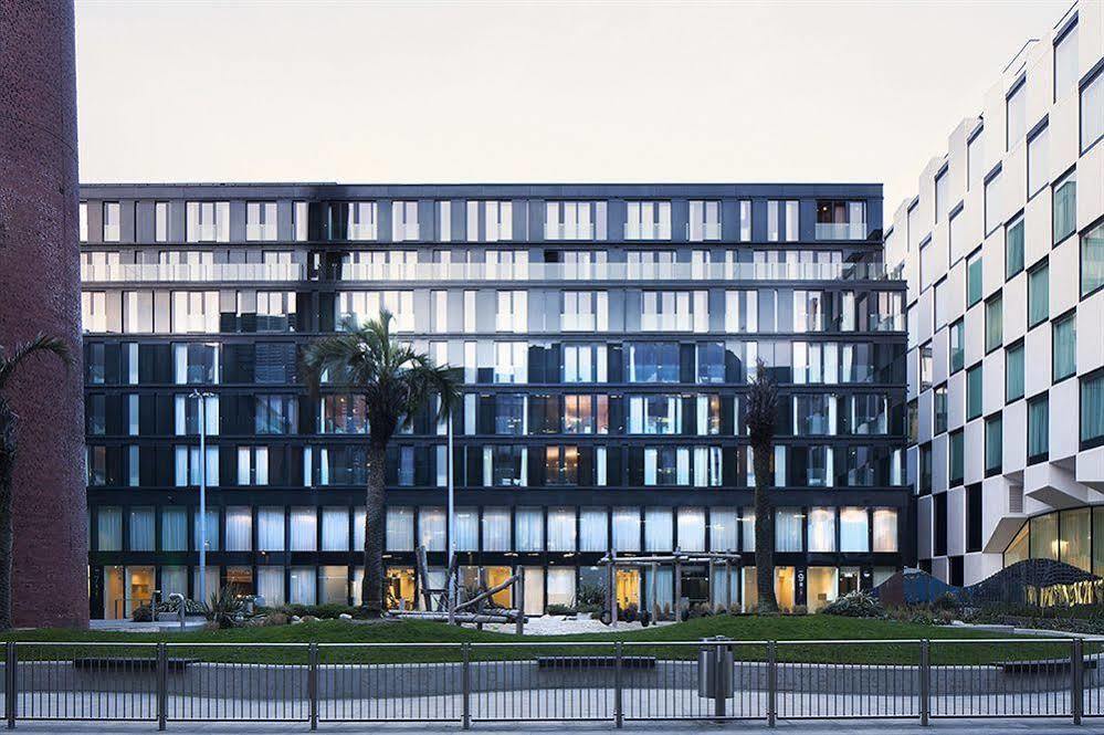 Your Base Dublin - Grand Canal Square Buitenkant foto